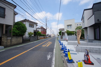 【前面道路含む現地写真】 | 【仲介手数料無料！！】日野市上田　新築戸建て（全5棟）4号棟　4780万円