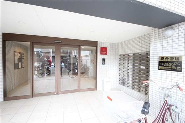 【エントランス】 | グランパシフィック花園北