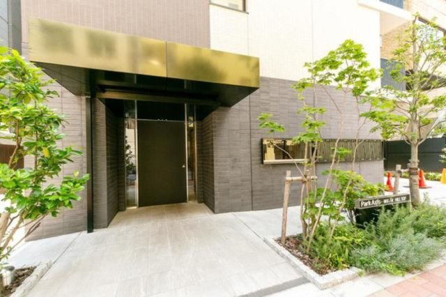 パークアクシス御茶ノ水ヒルトップのエントランス