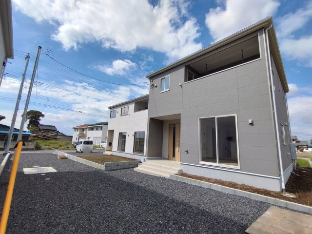 新築戸建・新築建売　太田市新田大根町第2　綿打小学校・綿打中学校の外観