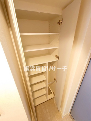 【玄関】 | クレストタップ新横浜