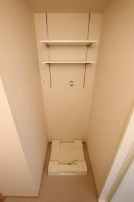 【設備】 | 清風館 | 室内洗濯機置き場