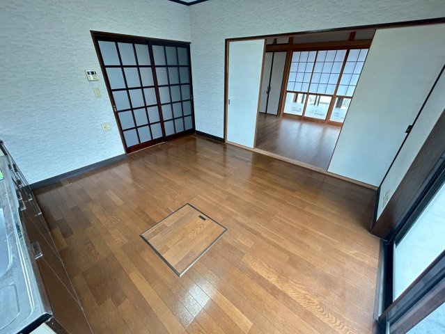 【居間・リビング】