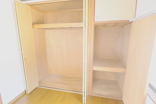 ファミーユ天満A棟戸建ての収納
