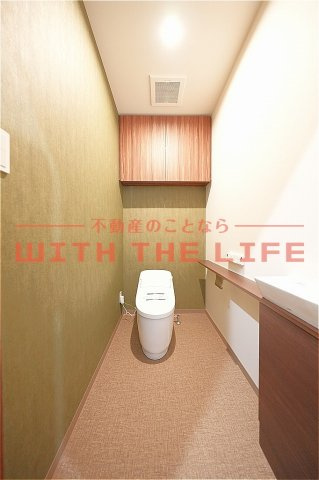 くるめくらす花畑【キャッシュバック対象物件】のトイレ|ゆったりとした空間のトイレです