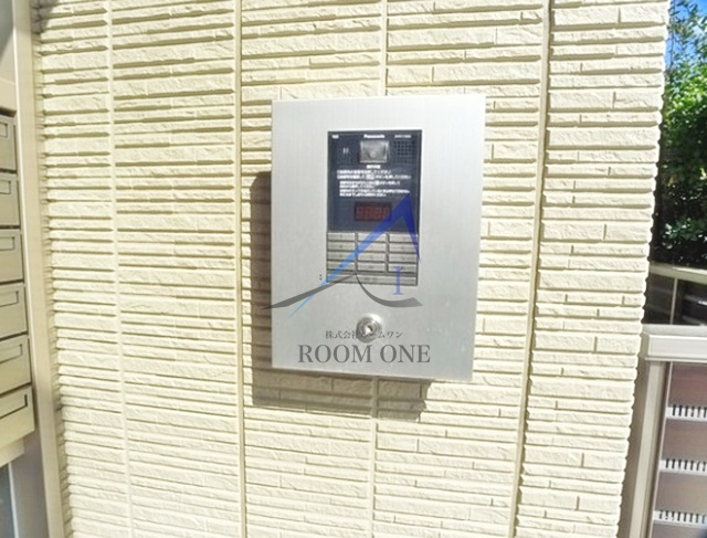 FIRST SCENE Ⅱ番館のセキュリティ|オートロックです。