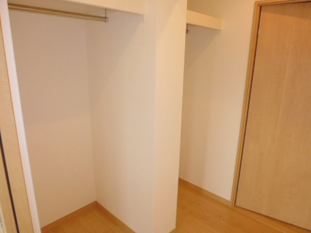 ハレレアの収納|ウォークインクローゼット