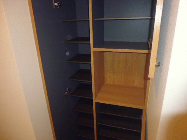 ハレレアの玄関|シューズボックス