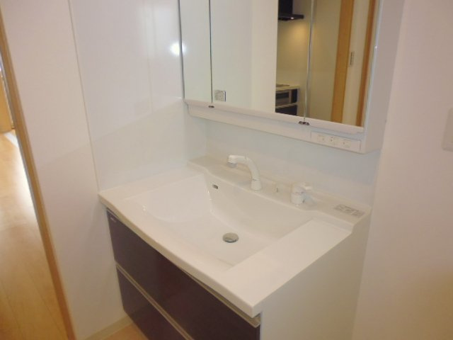 ハレレアの独立洗面台