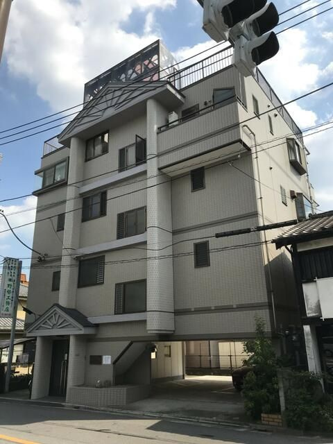 クレシェンドの外観
