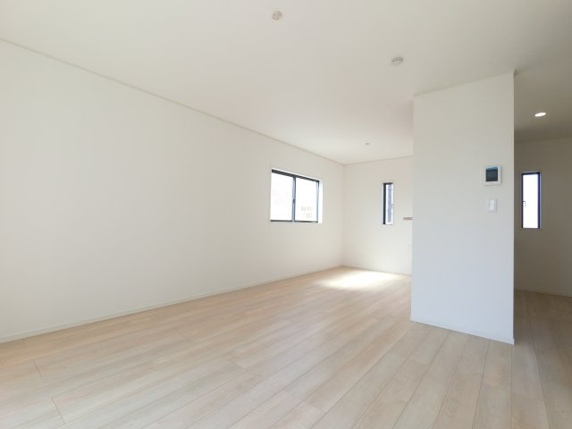 神埼市神埼町本堀第1　２号棟の居間・リビング|リビングです