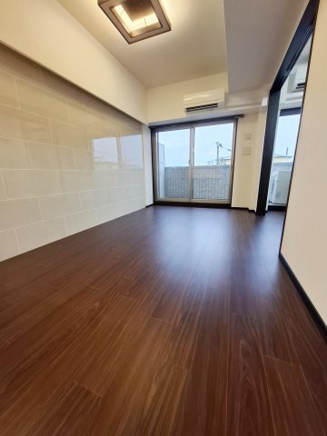 プレジオ西宮北口のロビー