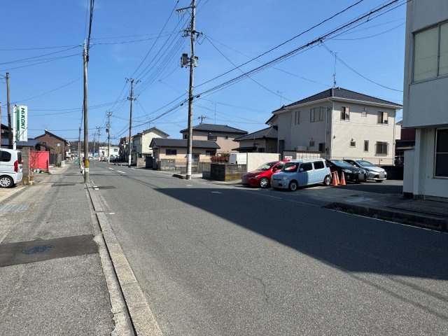 想定年間賃料237.6万　想定利回り　10.3％　鉄筋コンクリート造の周辺
