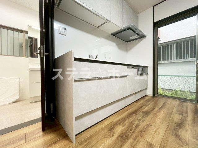 井高野4 中古戸建のキッチン|きれいなキッチンです