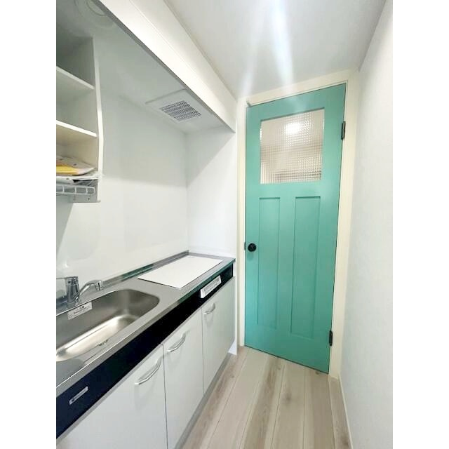 横浜市栄区笠間３丁目のアパートのキッチン