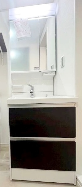 横浜市栄区笠間３丁目のアパートの洗面所