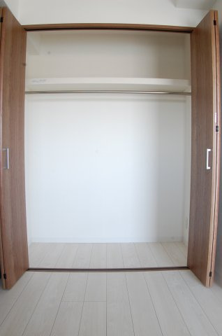 アンフィニⅩⅦマローネの収納