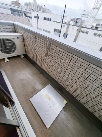 プレジオ西宮北口のバルコニー