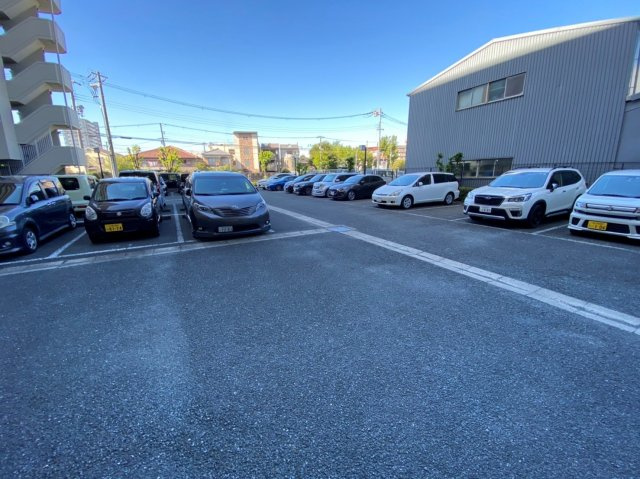 【駐車場】 | デイブレイク城東 | 敷地内駐車場