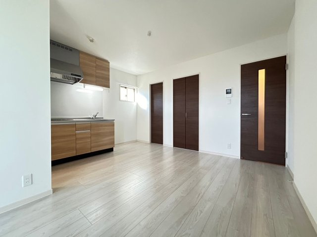 リバーサイド南摂津の洋室