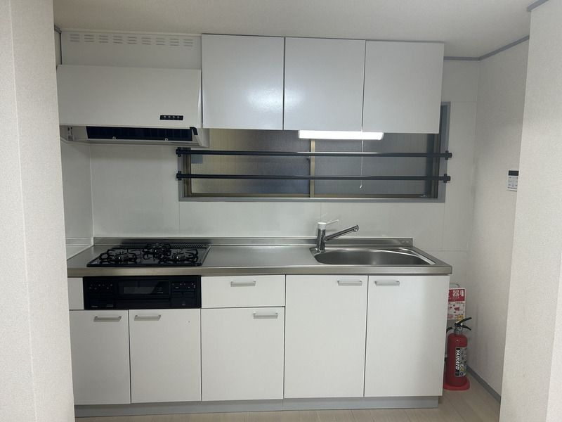 大塚戸建のキッチン