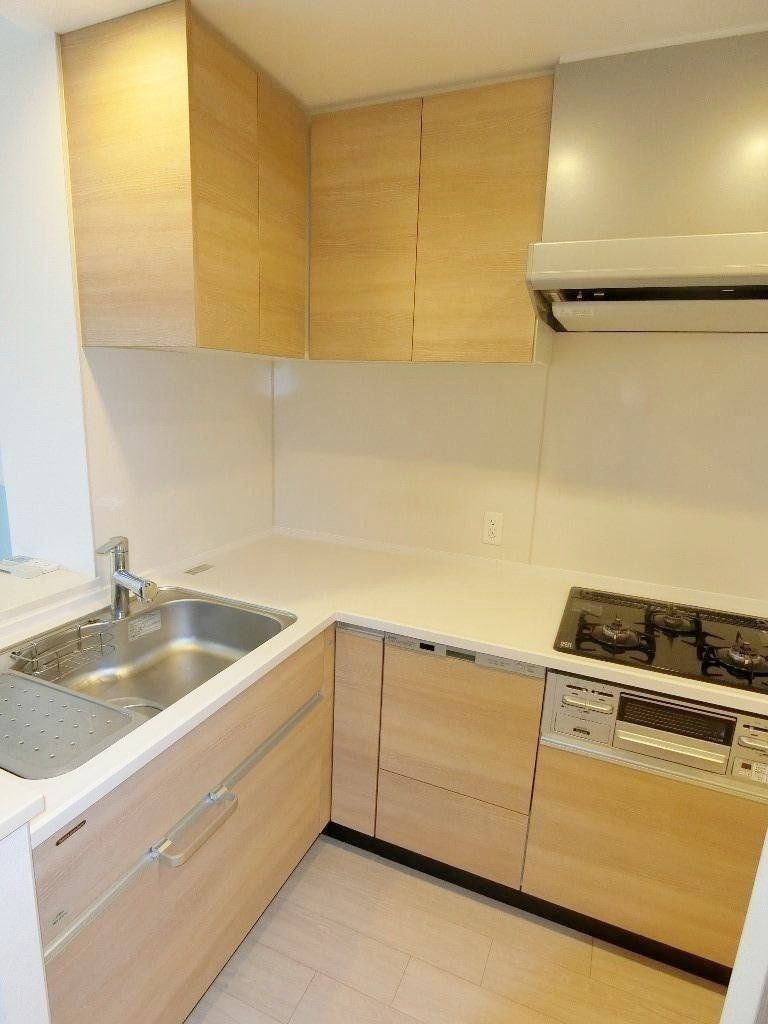 ワコーレ神戸三宮トラッドタワーのキッチン