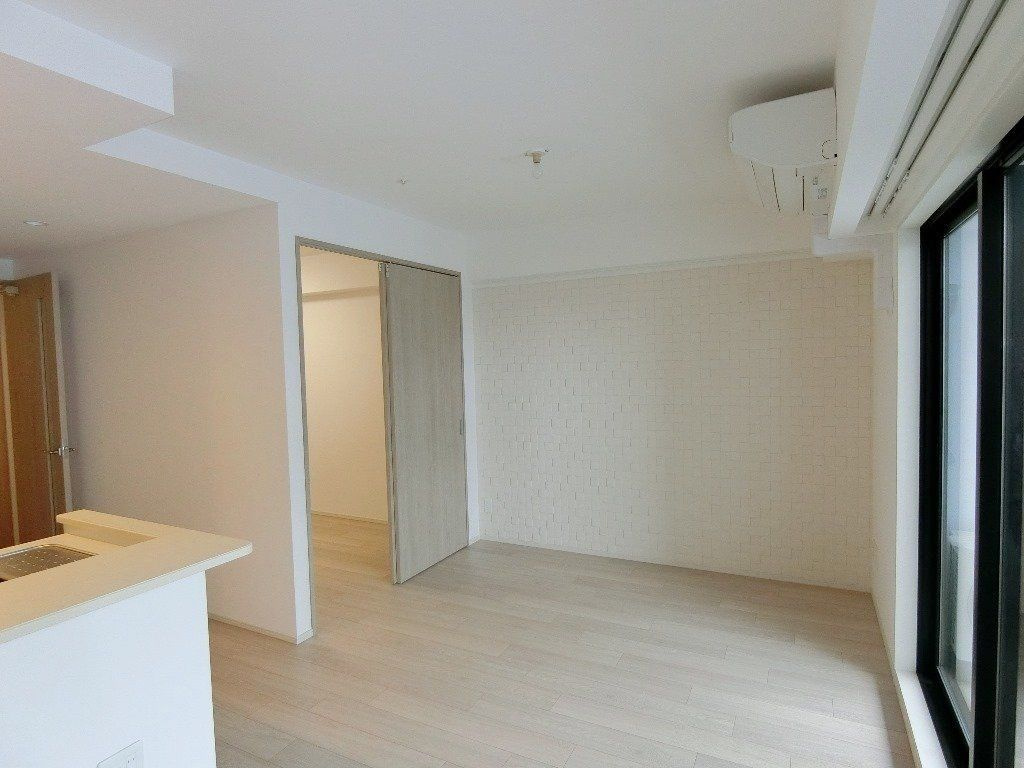 ワコーレ神戸三宮トラッドタワーの居間・リビング