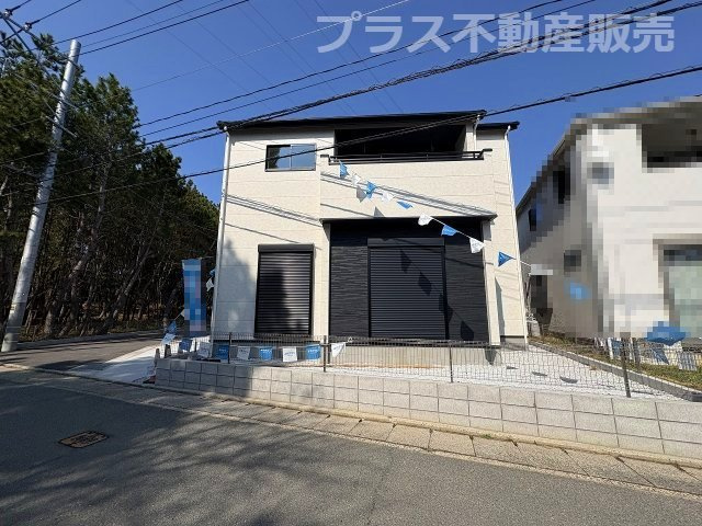 【玄関】 | 福岡市東区奈多2丁目5期　1号棟（全5棟）【仲介手数料無料・0円】 | 現地写真。