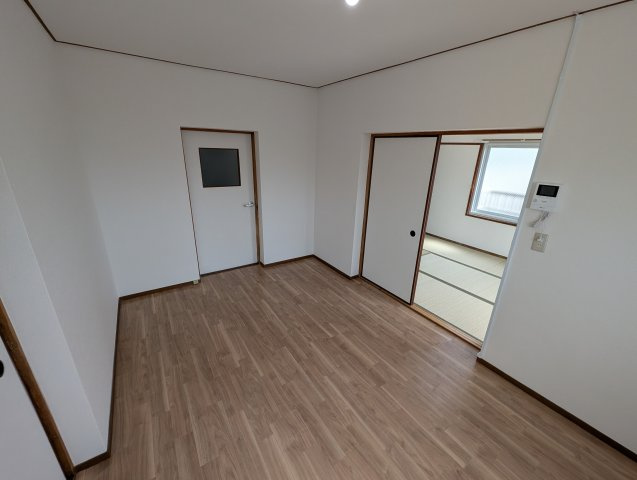 百楽マンションの居間・リビング