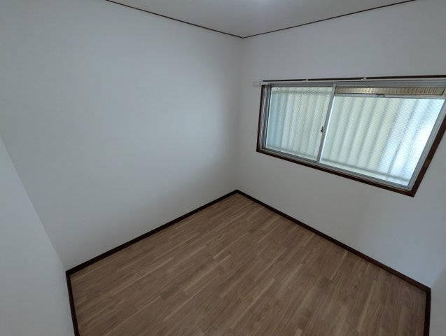 百楽マンションの寝室