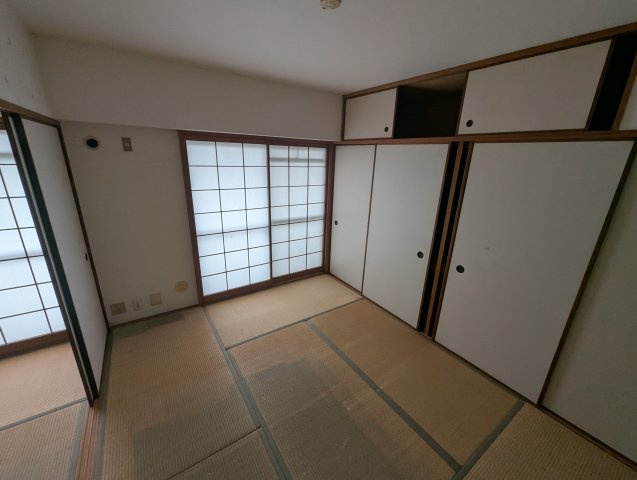 ハイツ24アイランドの和室