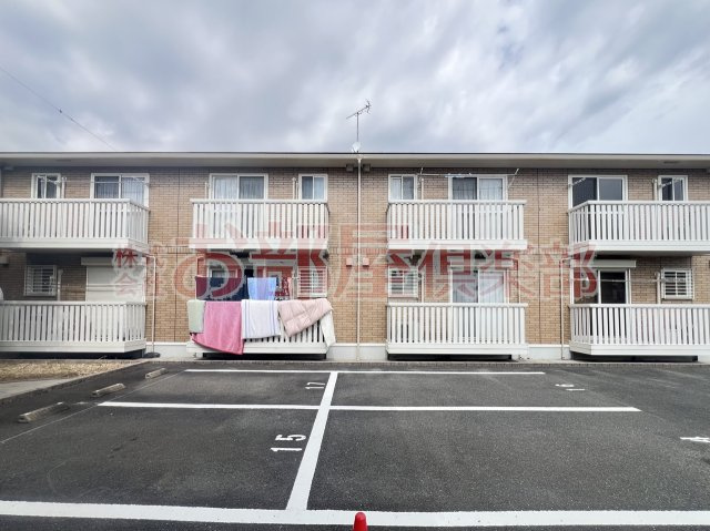 モンテカスカーダA棟