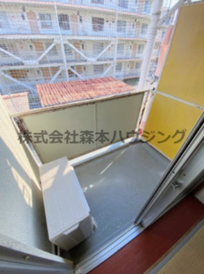 【バルコニー】 | 　ビレッジハウス私部4号棟 | 落ち着いた時間を過ごせるバルコニーです