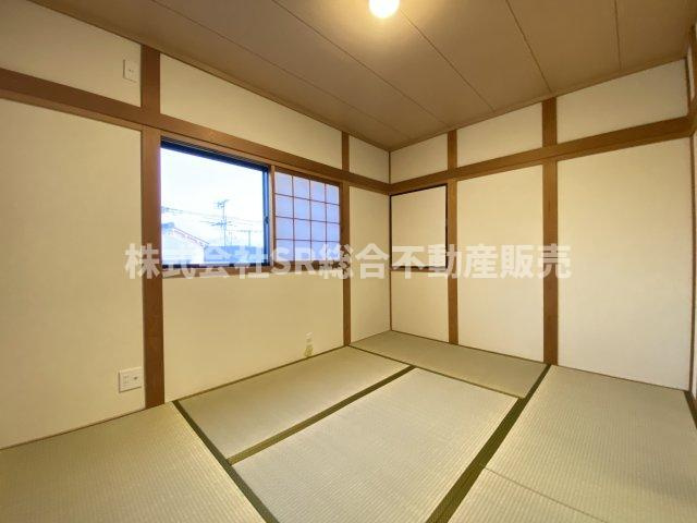 稲田本町2丁目中古戸建の寝室|寝る時は布団派の方にはピッタリの落ち着いたお部屋です！