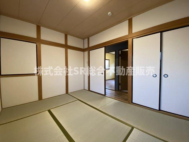 稲田本町2丁目中古戸建の和室|畳の上でゆっくりとくつろげる和室です