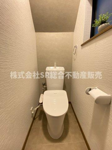 稲田本町2丁目中古戸建のトイレ|温水洗浄便座もございます♪