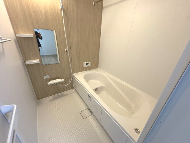 【浴室】 | 福岡市東区奈多1丁目2期　2号棟（全6棟）【仲介手数料無料・0円】 | 現地写真。浴室です。
