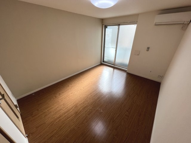 【寝室】