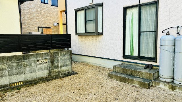 豊成1丁目中古戸建の庭|お庭が付いています