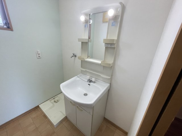 ライムヒルズの洗面所