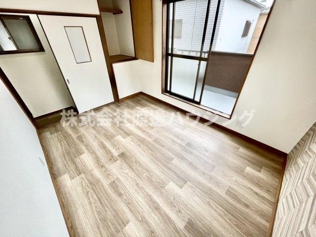平野東2丁目貸家の寝室