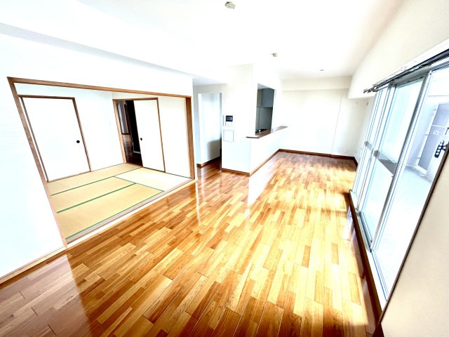 ネクステージ西神中央Ｃ棟の居間・リビング