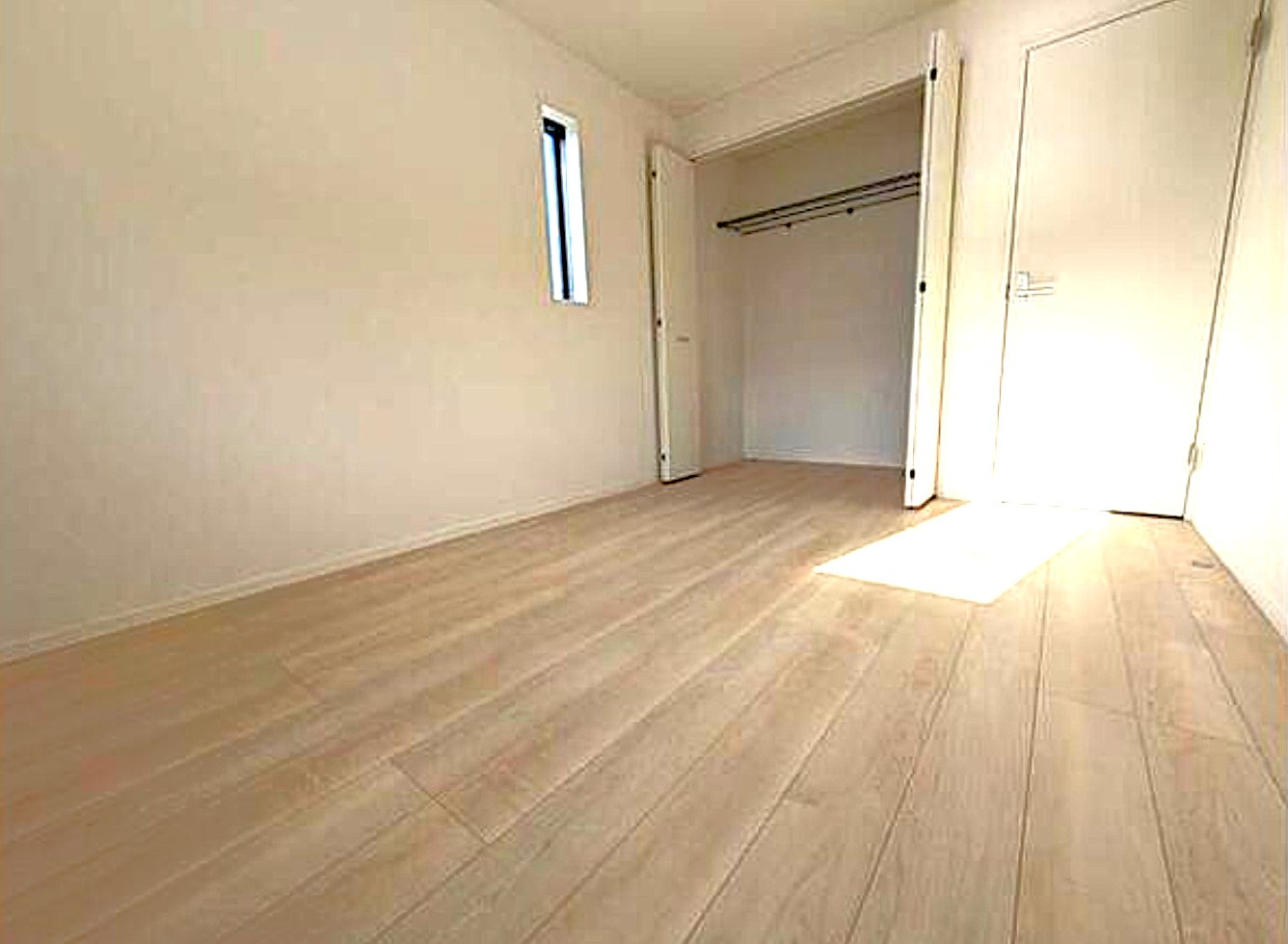 【洋室】の画像