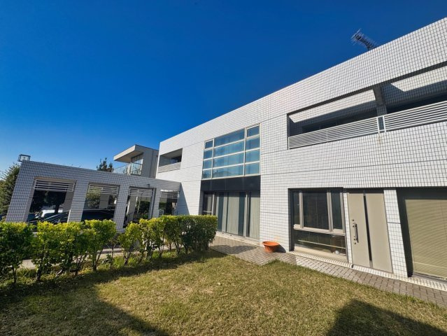 海見え！披露山庭園住宅　6SLDKの外観|外観