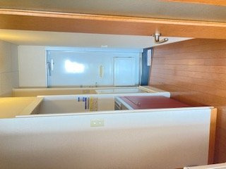 レオパレスアクティの玄関