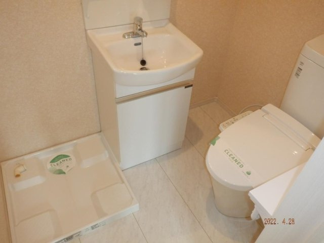 中野区江原町２丁目の賃貸マンションの洗面所