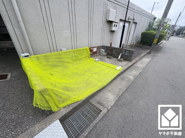 香枦園壱番館のその他|綺麗に整備されたゴミ出し場で気持ち良くお使い頂けます。