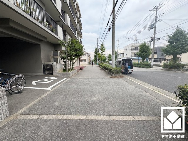 香枦園壱番館の周辺|新耐震基準適合マンションで、安心してお住まいいただけます。ご成約でヤマダポイントプレゼント中です。お問合せお待ちしております。