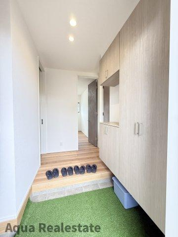 三豊市詫間町詫間　新築オール電化平屋住宅の玄関|玄関です