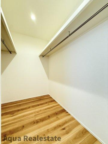 三豊市詫間町詫間　新築オール電化平屋住宅の収納|こまごまとしたものを収納できそうですね